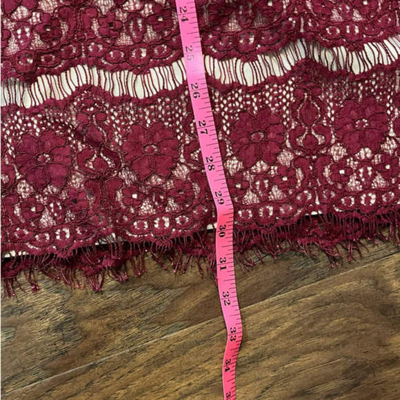 Maeve Lace Peplum Dress Burgundy Wine Size Medium – Anthropologie - Picture 9 of 10